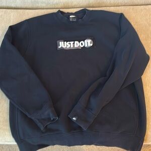 Men’s XL black Nike sweatshirt- crewneck